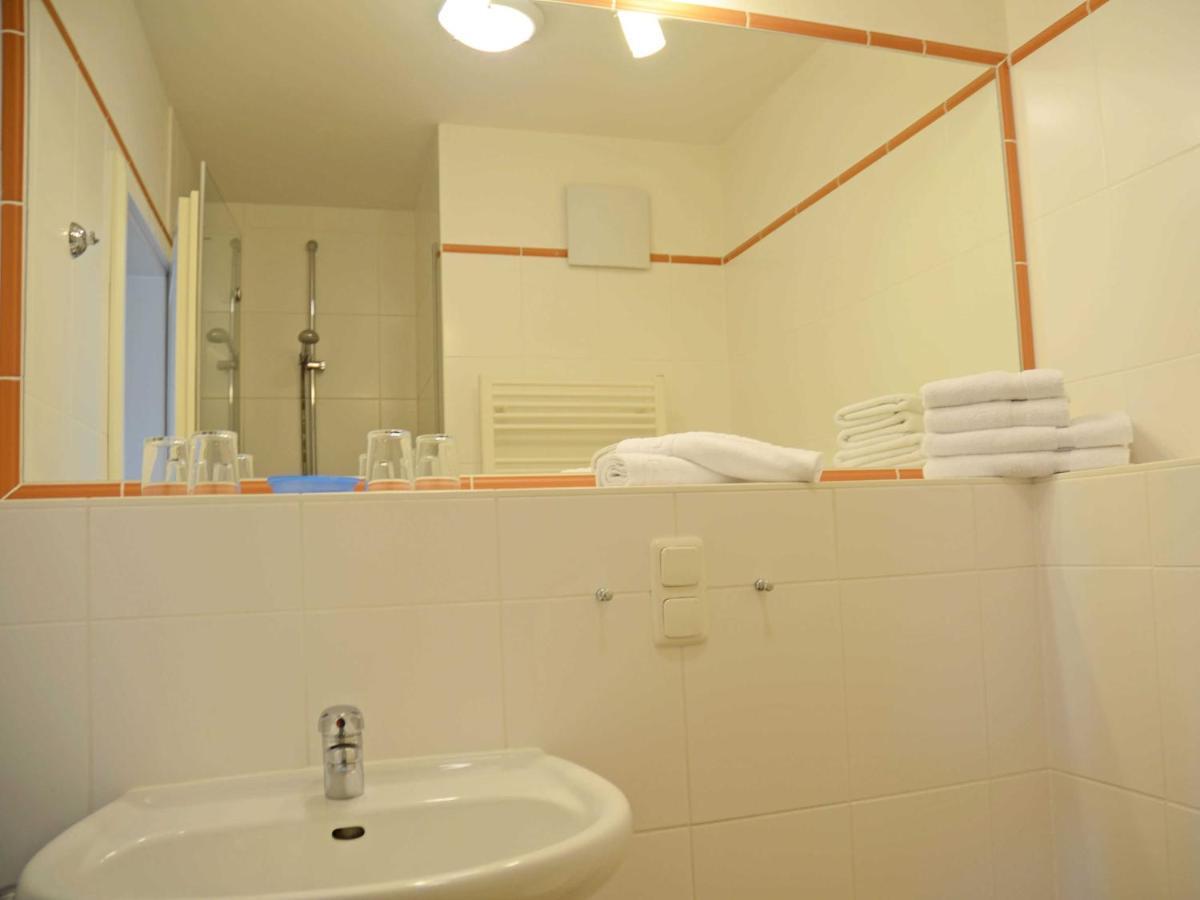 "Villa Laetitia" - Wg 15 - Zentral, Strandnah, 2 Balkone Binz Εξωτερικό φωτογραφία